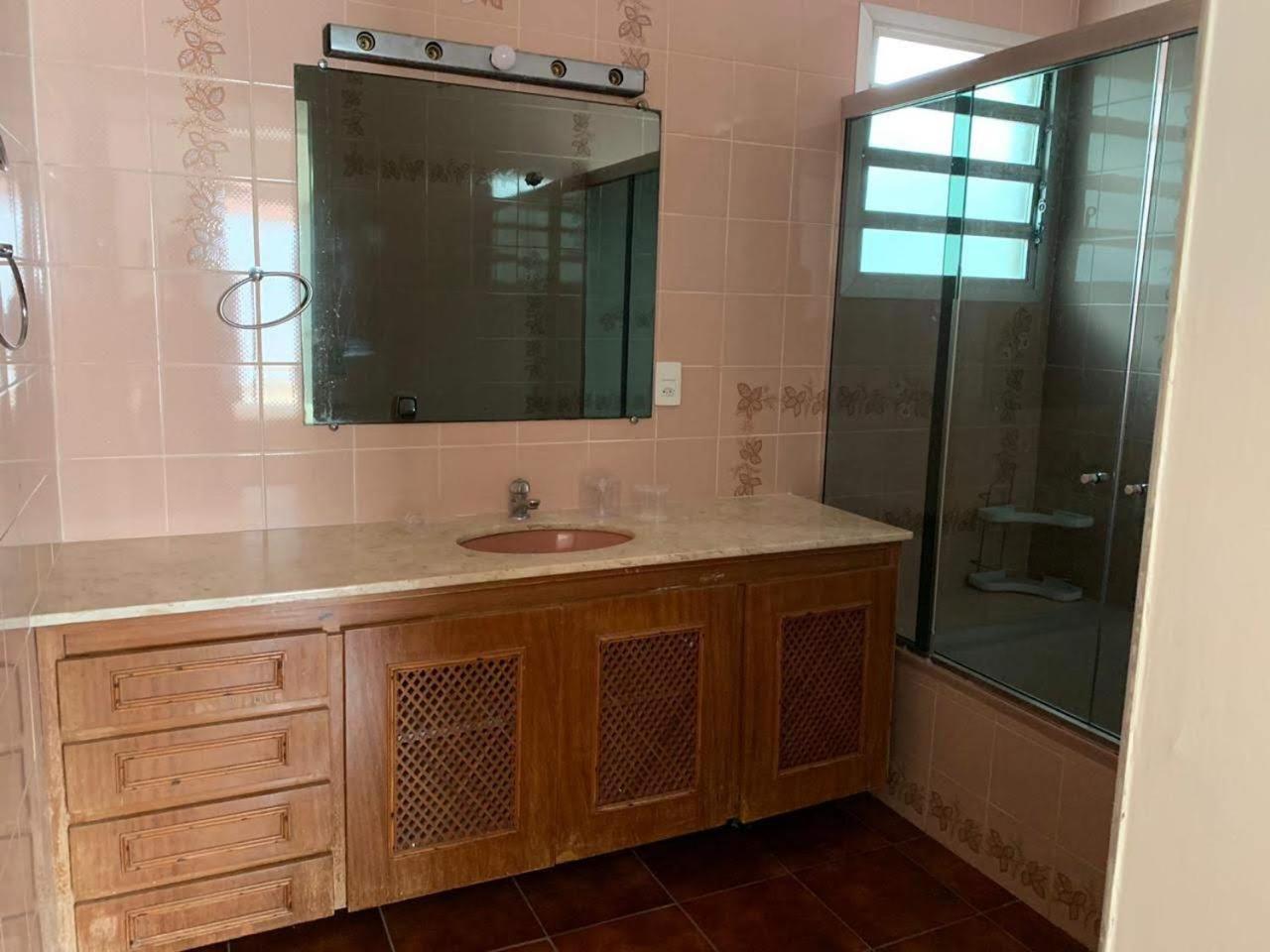 4 Suites, Ar Cond Tv, Internet, Piscina,150 Mts Praia! Aceitamos Pet! Guaruja Luaran gambar